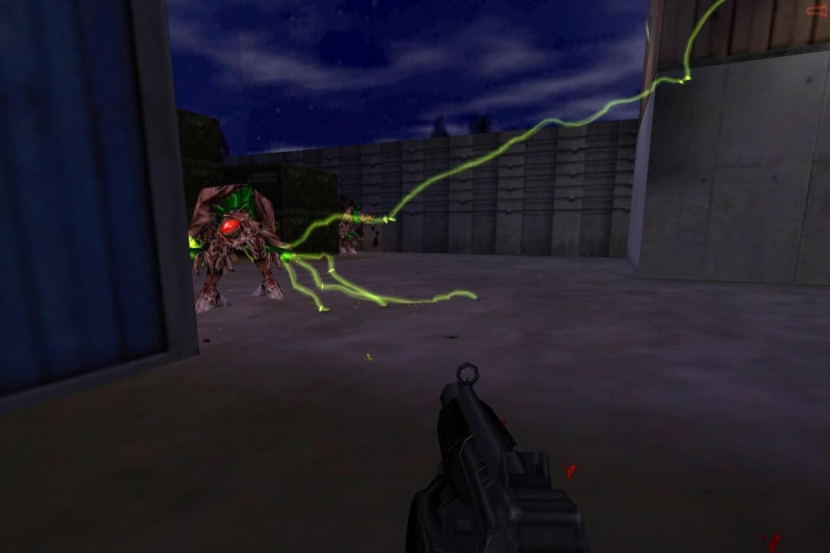 Half-Life Uplink Play game online!